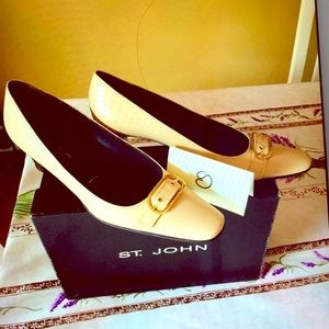 ST. JOHN’s Women’s Shoes